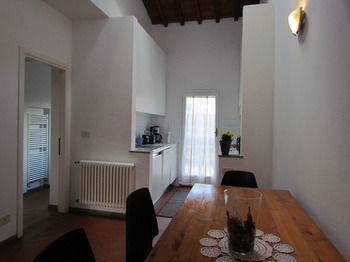 Florence Apartments Tuscan Feeling