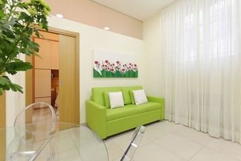 Apartments In Colors Florence