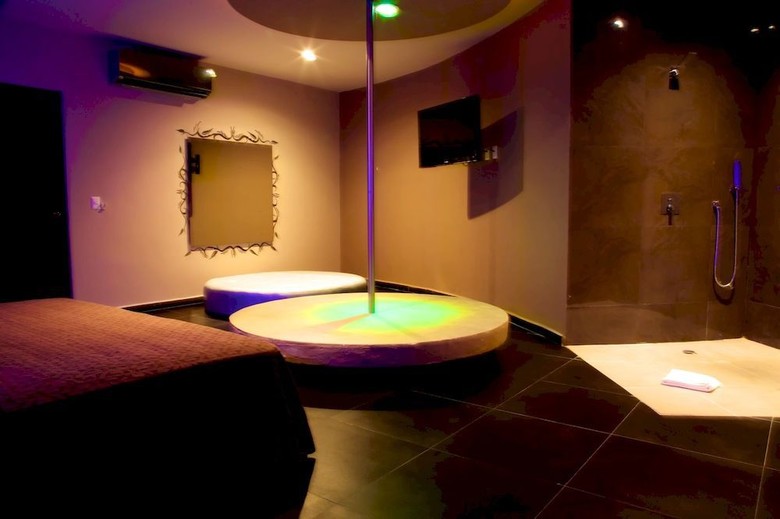 Motel Cancun Private Party - Adults Only