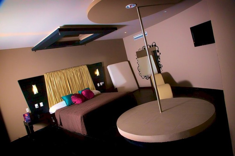 Motel Cancun Private Party - Adults Only