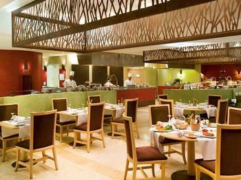 Hotel Novotel Cairo Airport