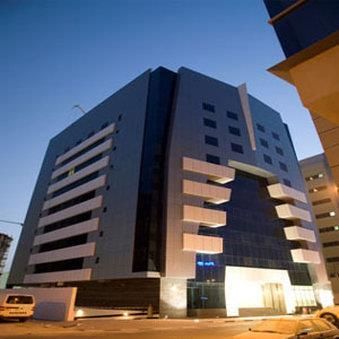 Avari Hotel Apartments