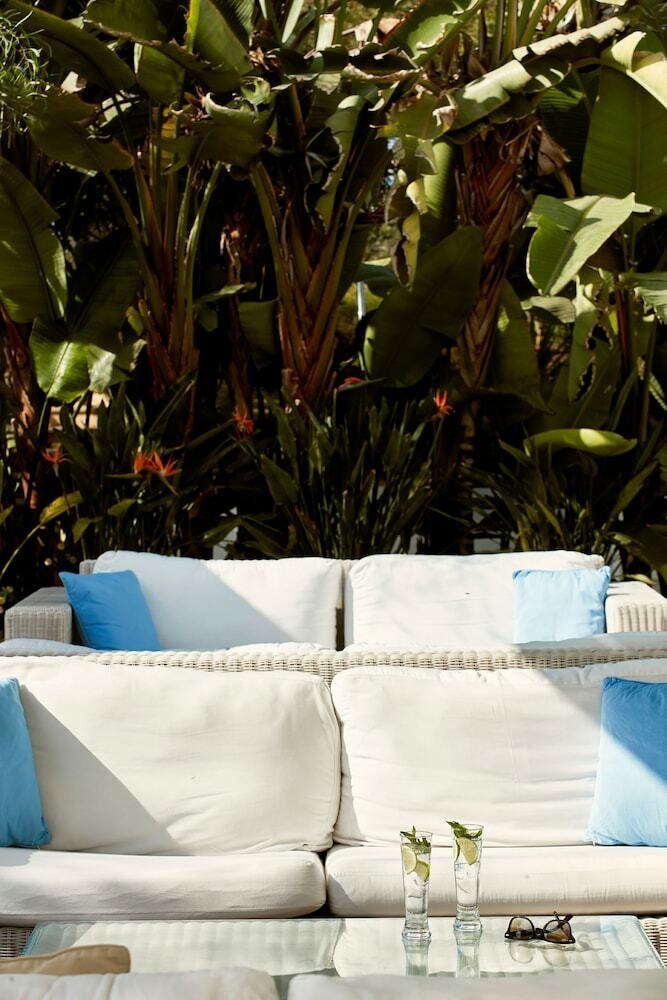 Hotel Grecian Bay