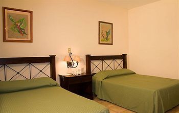 Hotel Ca�o Negro Natural Lodge (.)