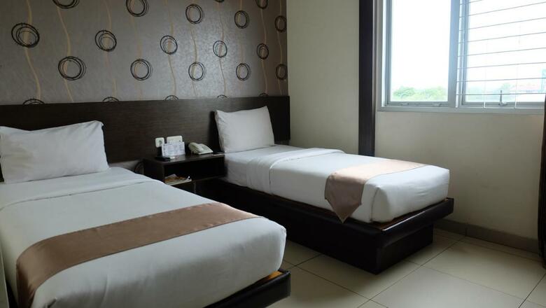 Hotel Grand Kartika