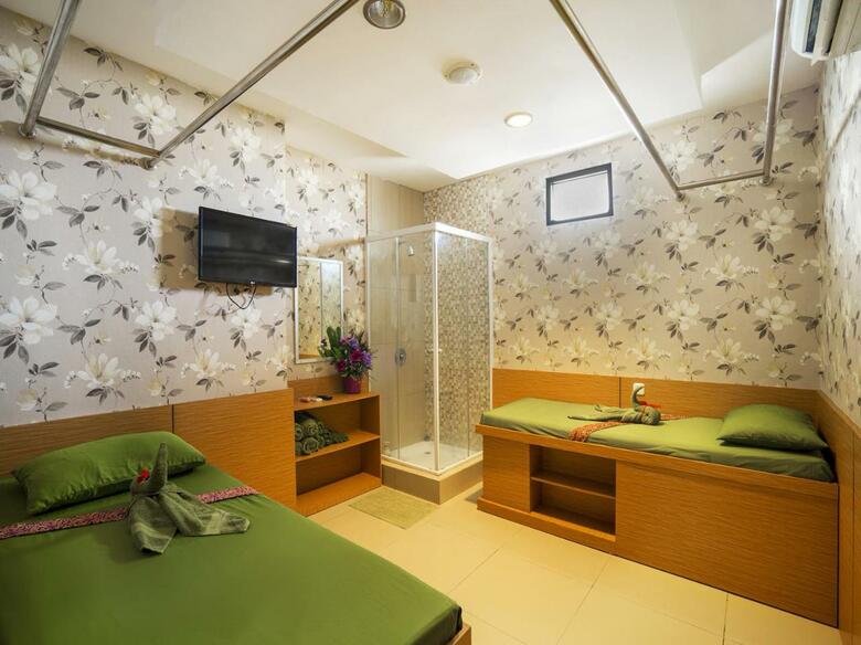 Hotel Grand Kartika