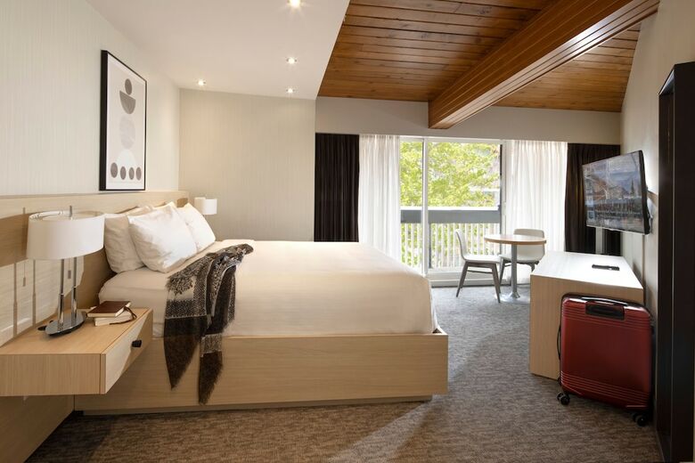 Hotel Banff Aspen Lodge