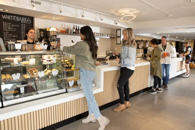 Hotel Banff Aspen Lodge