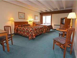 Hotel Banff Voyager Inn