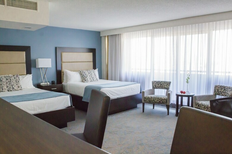 Embassy Hotel & Suites Ottawa
