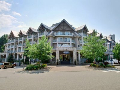 Hotel Summit Lodge & Spa