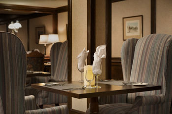 Hotel Coast Inn Of The North