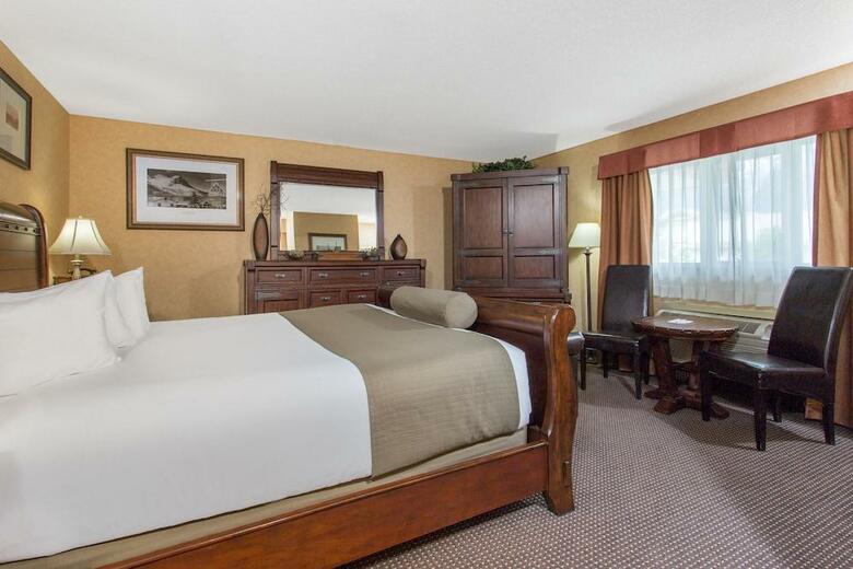 Hotel Ramada Inn & Suites Canmore