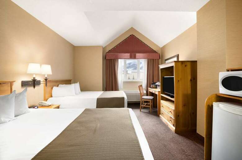 Hotel Ramada Inn & Suites Canmore