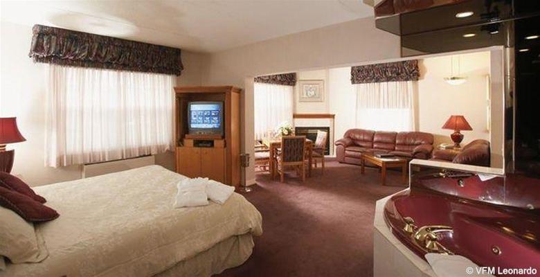 Travelodge Hotel Airlane