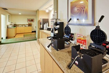 Hotel La Quinta Inn & Suites Redding
