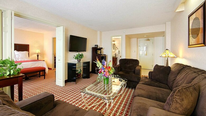 Best Western Plus Grosvenor Airport Hote