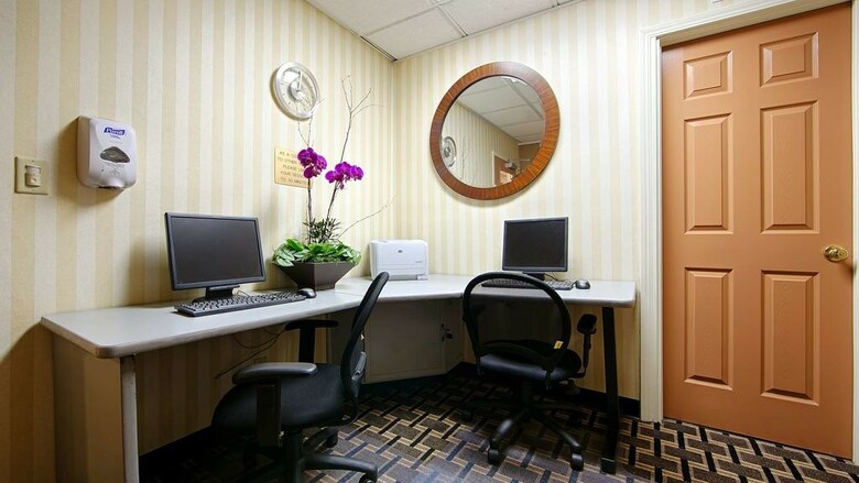 Best Western Plus Grosvenor Airport Hote