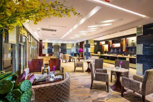 Huachen International Hotel
