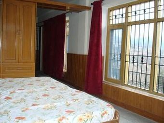 Bed & Breakfast Aapo Aap Home Stay