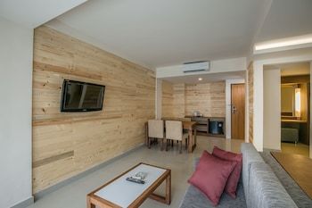 Hotel Casa Padma Suites
