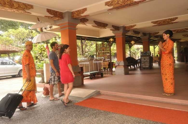 Hotel Inna Sindhu Beach