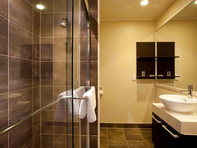 Auckland Airport Kiwi Hotel