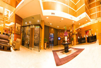 Hotel New World Suites