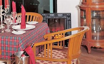 Hotel Casa Dela Rosa