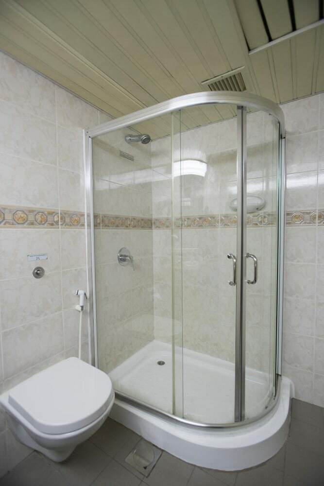 Muscat Holiday Hotel