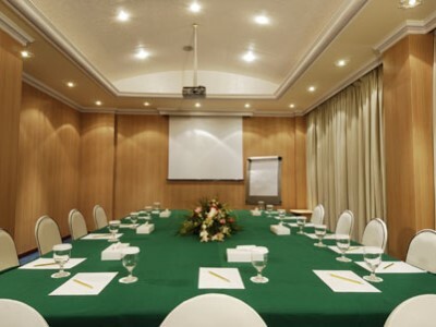 Muscat Holiday Hotel