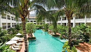 Hotel Banthai Beach Resort And Spa