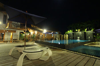 Hotel Tique Series Boutique Resort