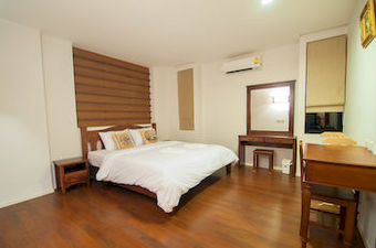 Hotel The Oriental Beach Resort