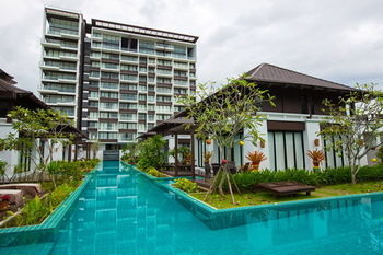 Hotel The Oriental Beach Resort