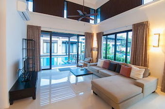 Hotel The Oriental Beach Resort