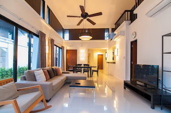 Hotel The Oriental Beach Resort