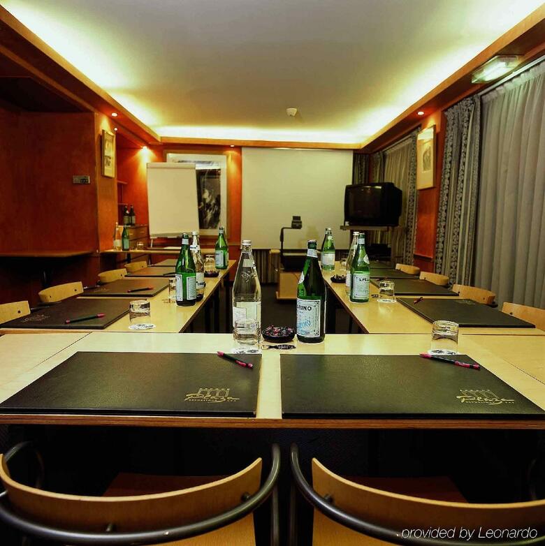 Hotel Mercure Plaza Republique