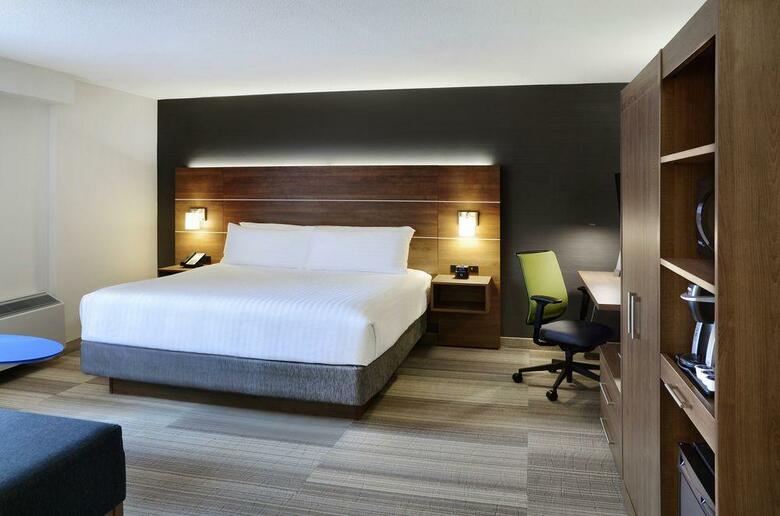 Hotel Holiday Inn Express Toronto Downtown