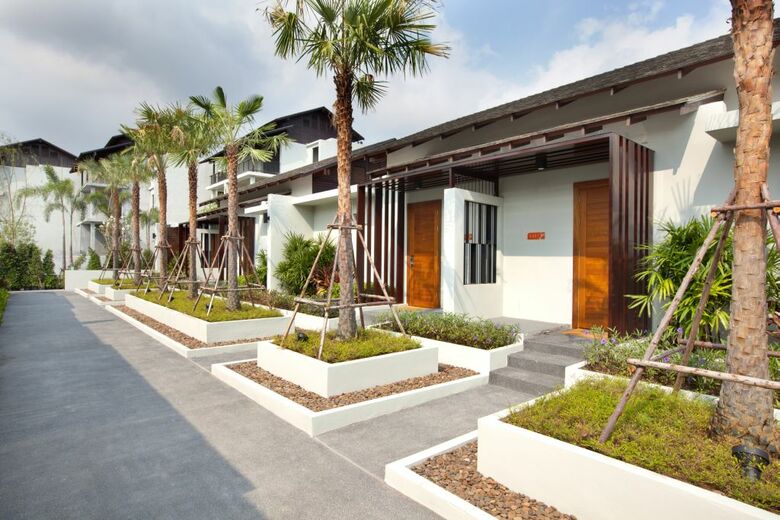 Hotel Bay Water Resort By The Unique Collection
