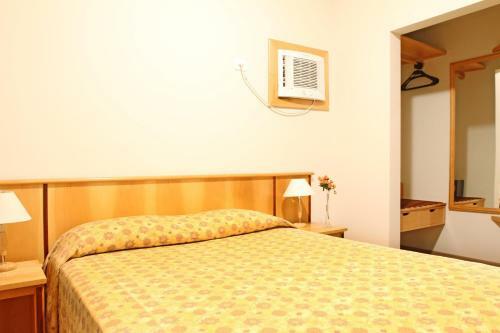 Hotel Travel Inn Conde Luciano