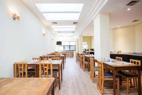 Hotel Travel Inn Conde Luciano