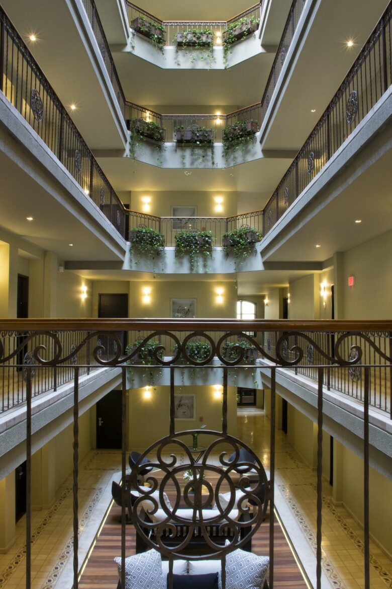 Hotel Movich Casa Del Alf�rez