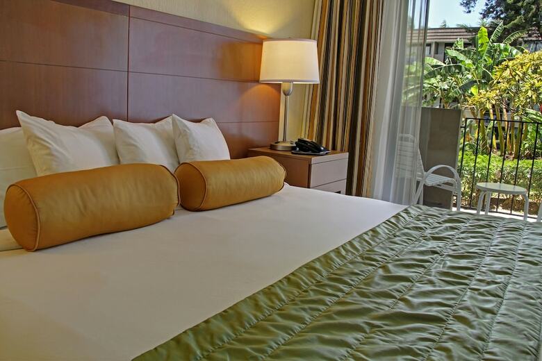 Best Western Irazu Hotel & Casino
