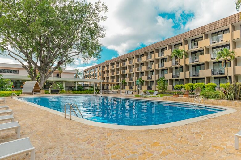Best Western Irazu Hotel & Casino