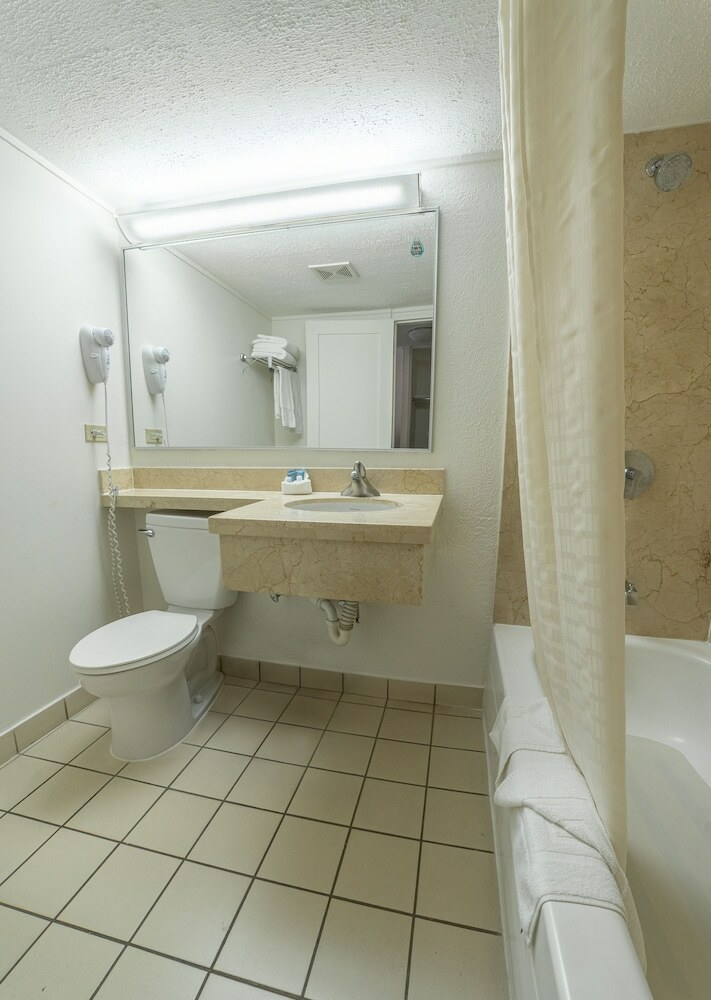 Best Western Irazu Hotel & Casino