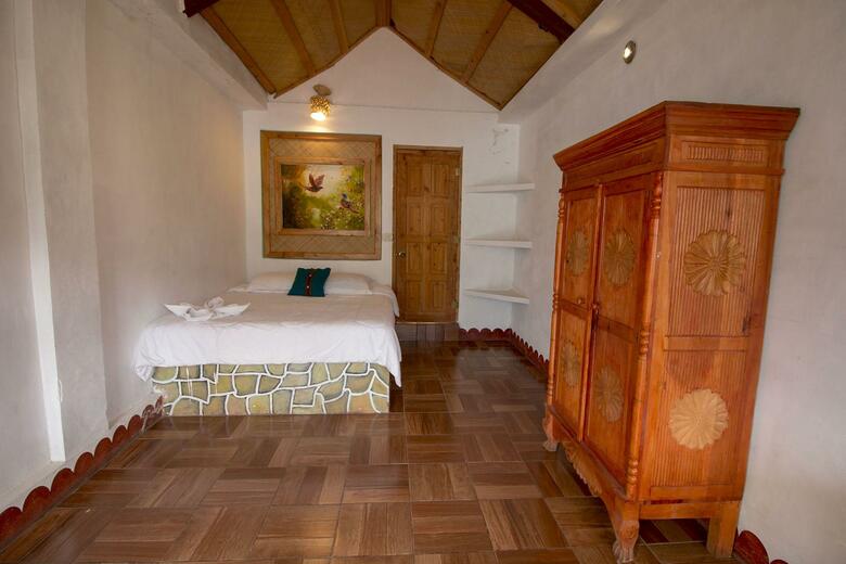 Eco Hotel Uxlabil Atitl�n(hdo)