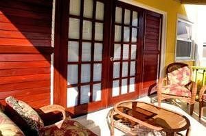 Hotel Grooms Beach Villa & Resort
