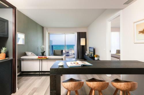 Hotel Herods Herzliya