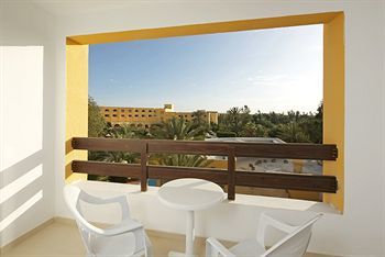 Hotel Iberostar Chick Khan